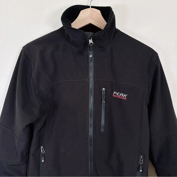 Peak Performance Womens Soft Shell Black Jacket - Picture 2 of 16